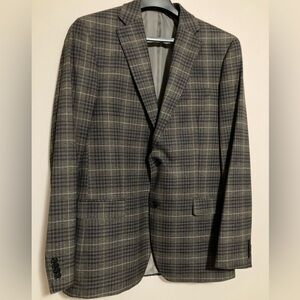 Alfani Men's Plaid Suit in Gray and Black